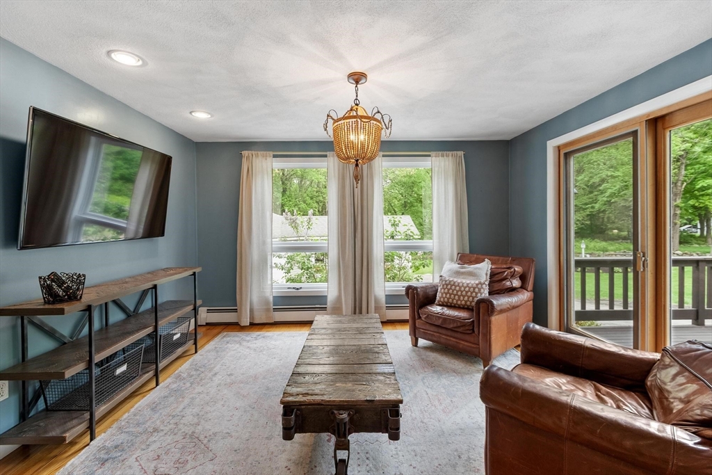 592 Sugar Rd