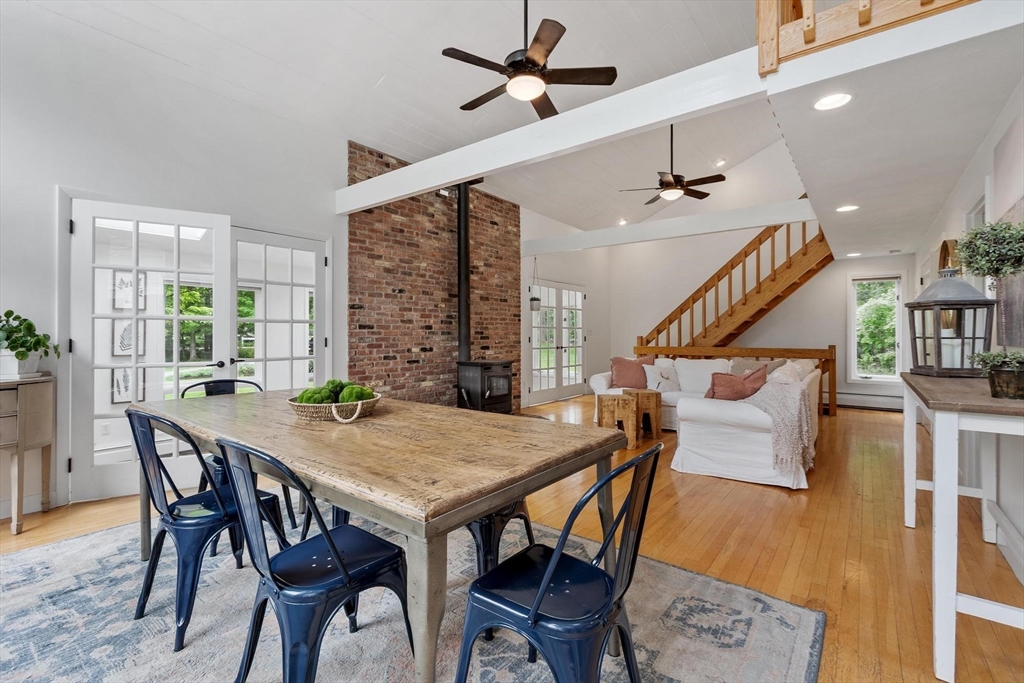 592 Sugar Rd