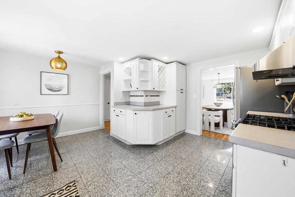17 Woodhaven Rd
