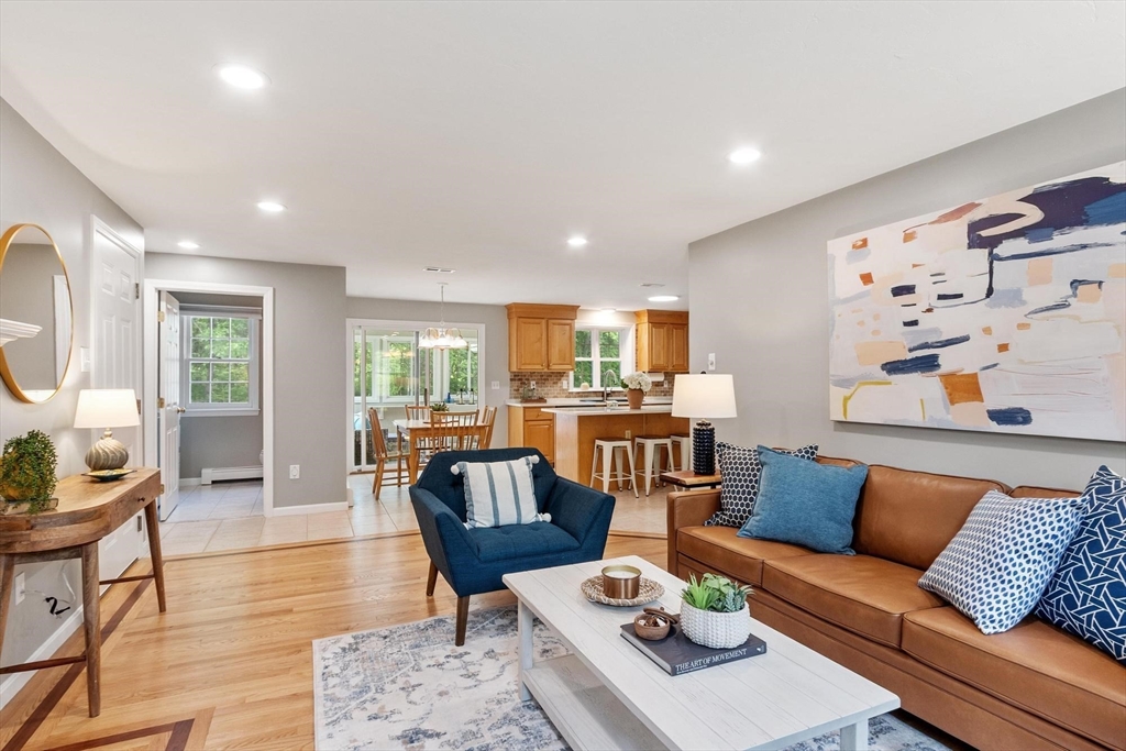 10 John Swift Rd