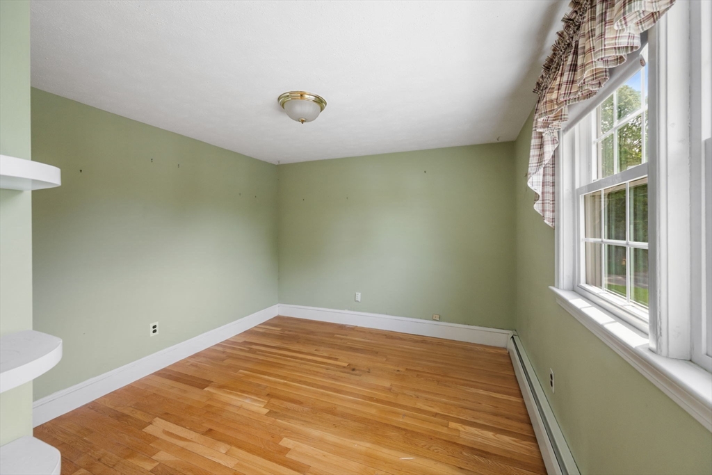 40 Bell Rd