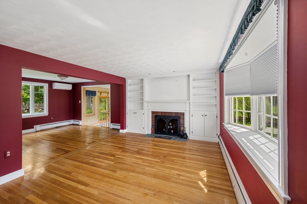 40 Bell Rd