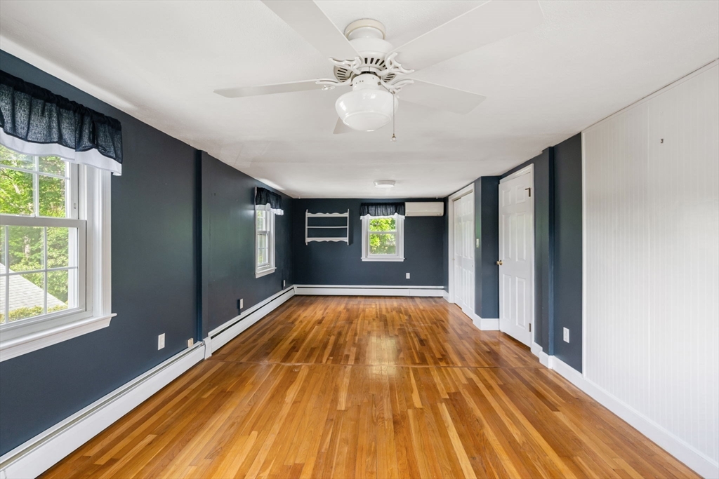 40 Bell Rd