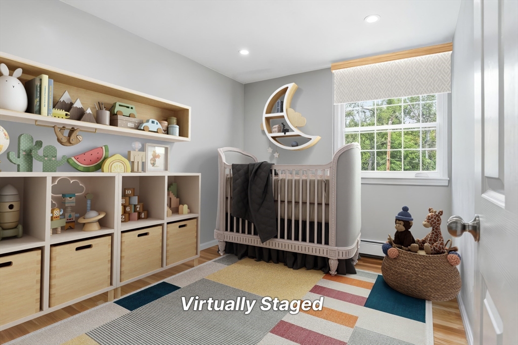 33 Simon Willard Rd