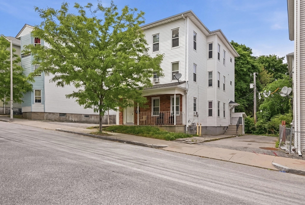 31 Aetna Street