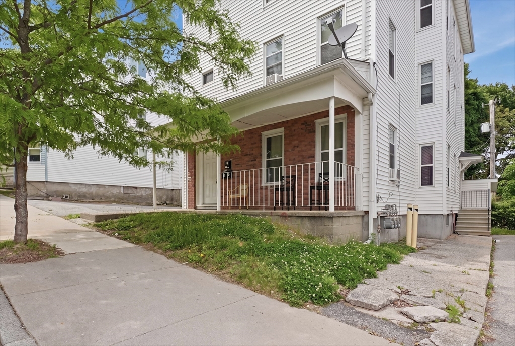 31 Aetna Street