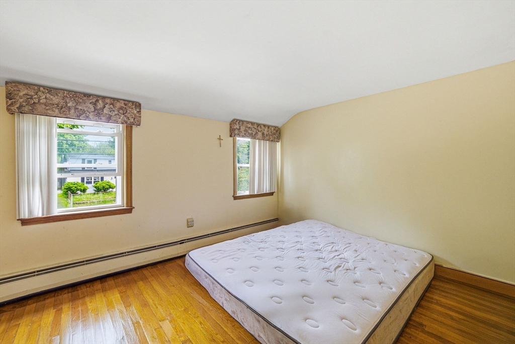 229 Summer St