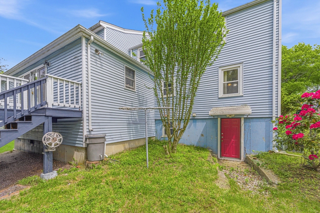 229 Summer St