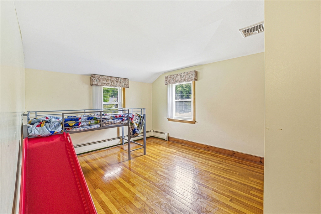 229 Summer St