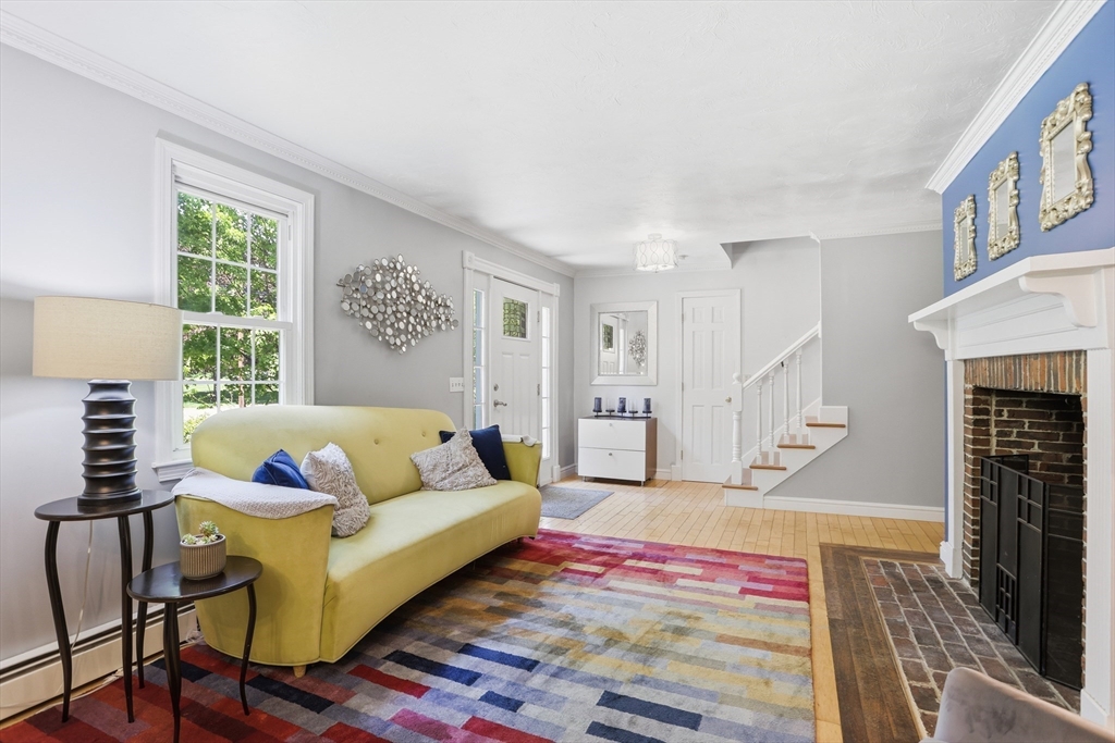 123 Sugar Rd