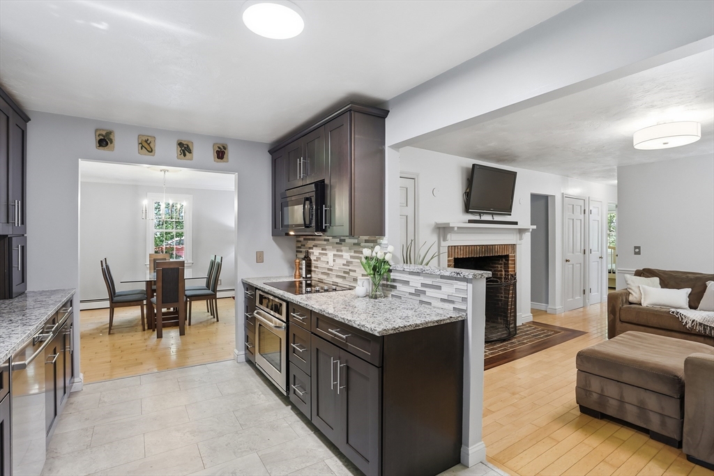 123 Sugar Rd