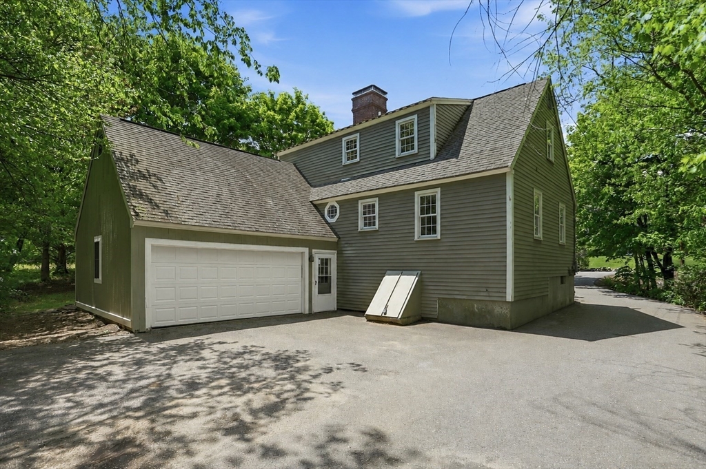 123 Sugar Rd