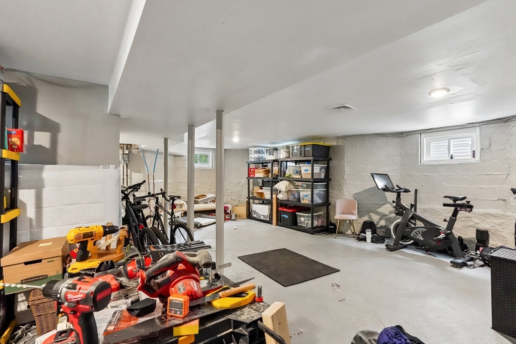 48 Whitfield Rd # 48