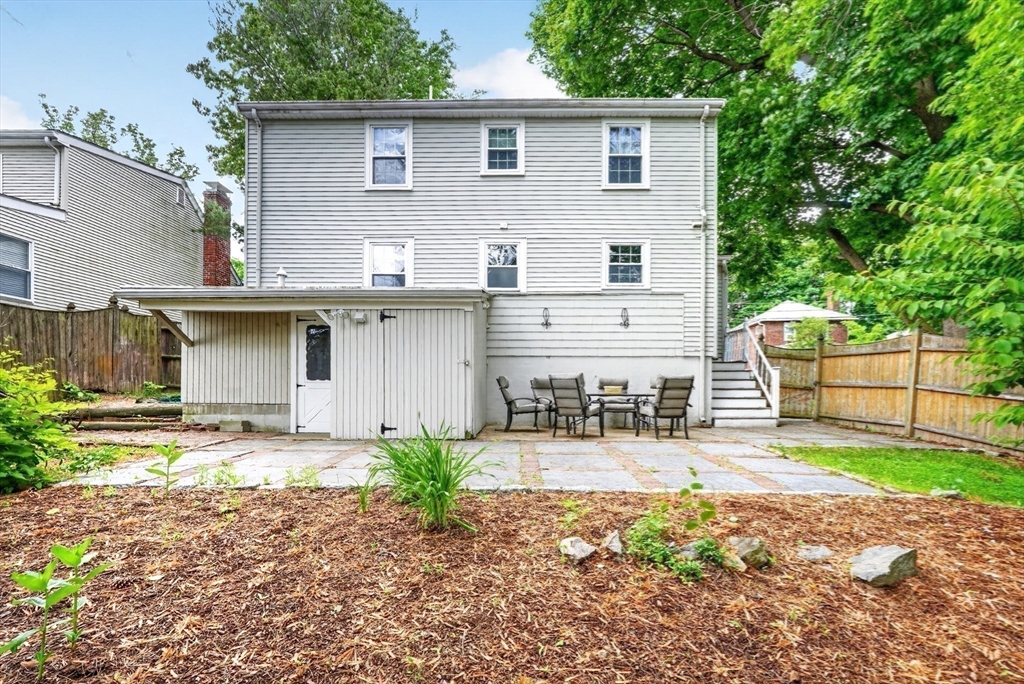 43 Grandview Ave
