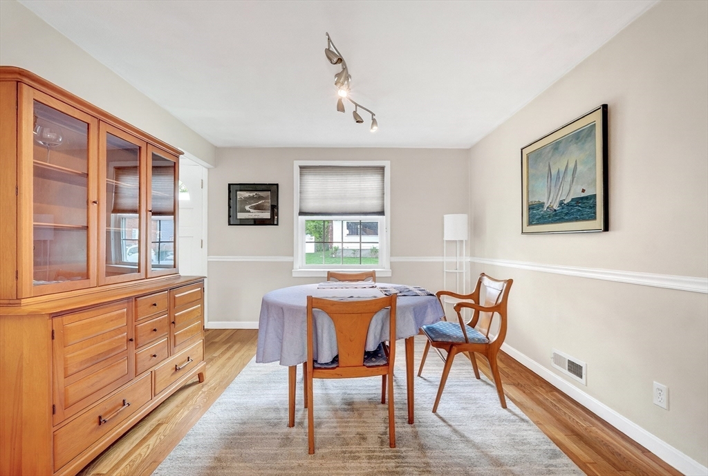 43 Grandview Ave