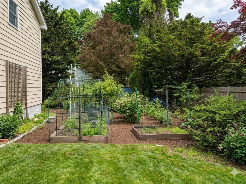 410 Marrett Rd