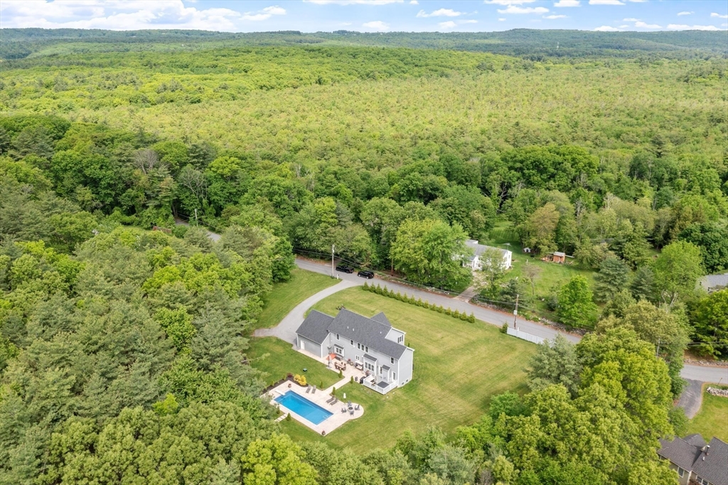 324 Old Harvard Rd