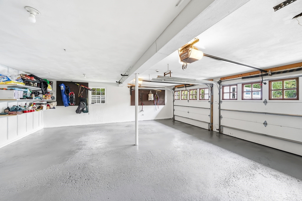 22 Hollywood Rd