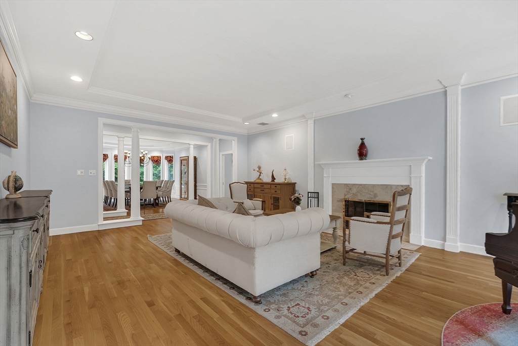 784 Strawberry Hill Rd