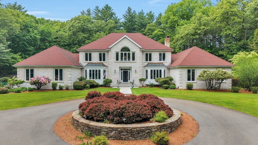 784 Strawberry Hill Rd