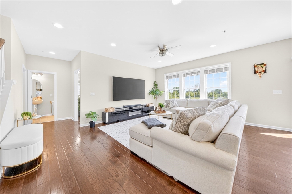 61 Aspen Way # 61
