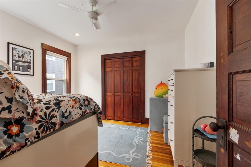 20 George St # 1