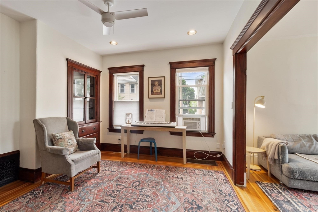 20 George St # 1
