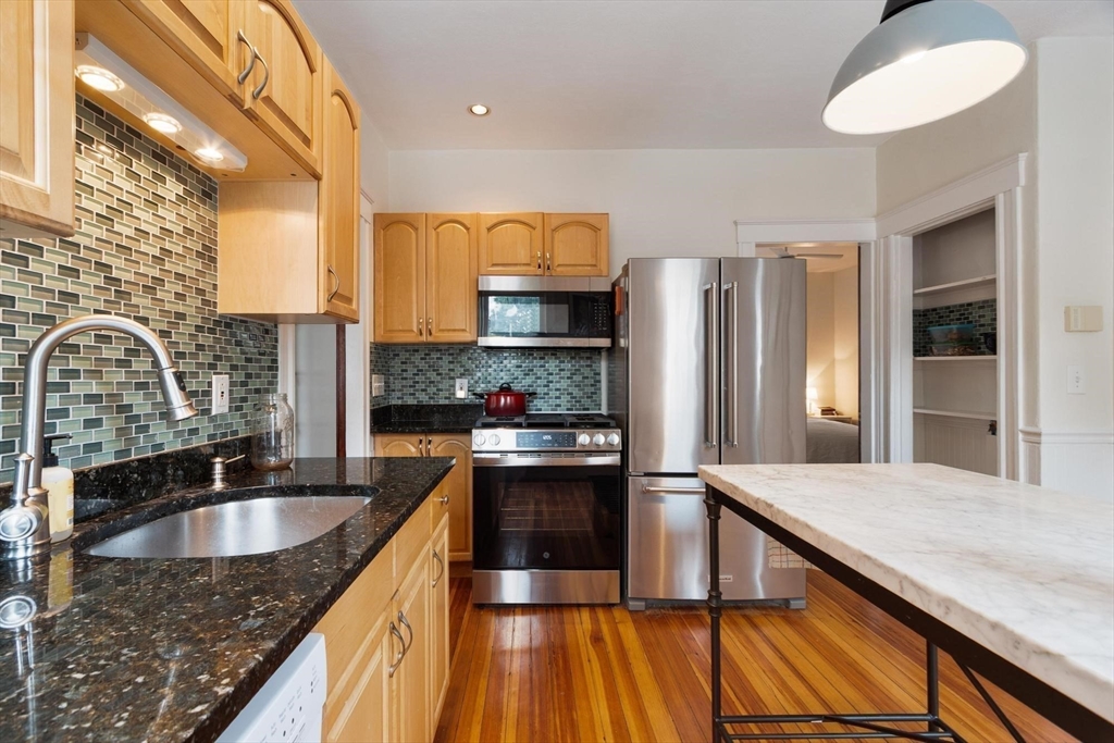 20 George St # 1