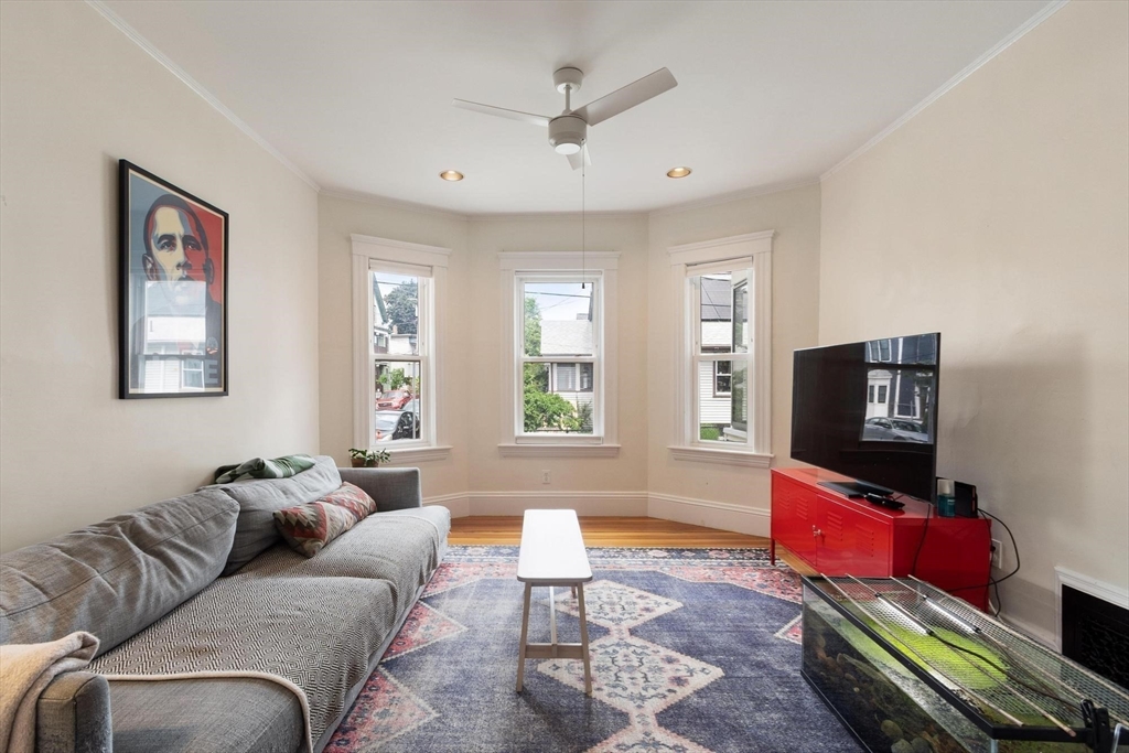 20 George St # 1