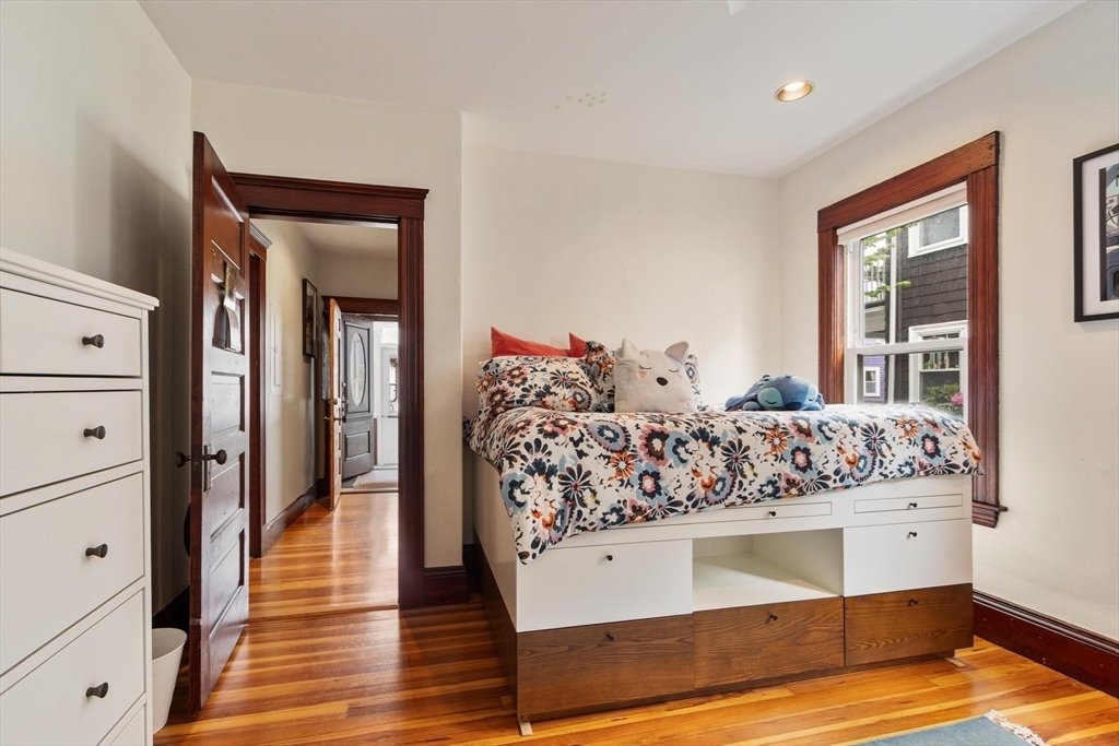 20 George St # 1