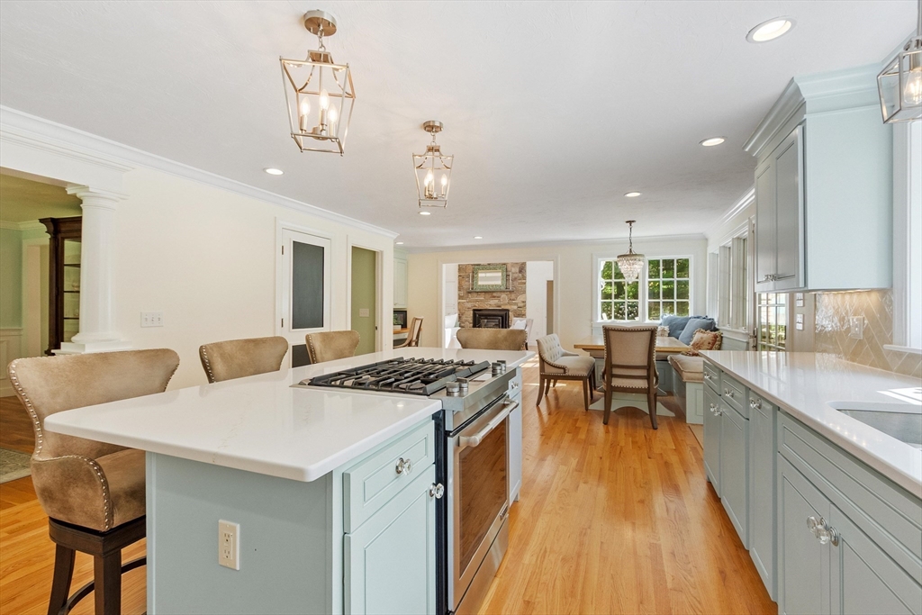 158 Kettle Hole Rd