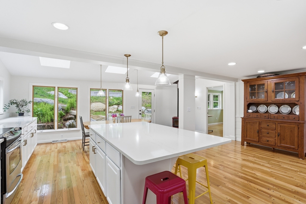 39 Ethan Allen Dr.