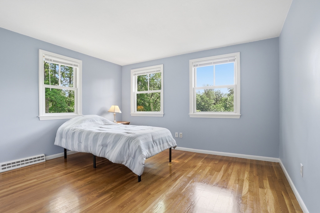39 Ethan Allen Dr.
