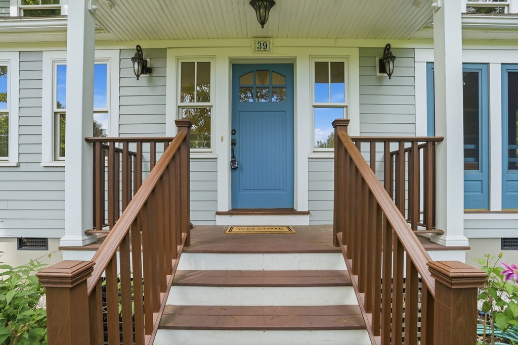 39 Ethan Allen Dr.