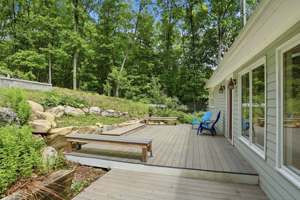 39 Ethan Allen Dr.