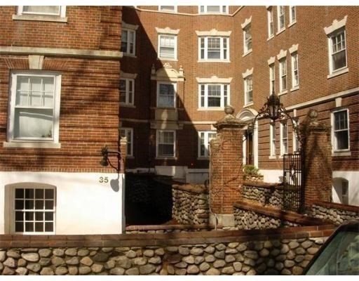 35 Lee Street # 1