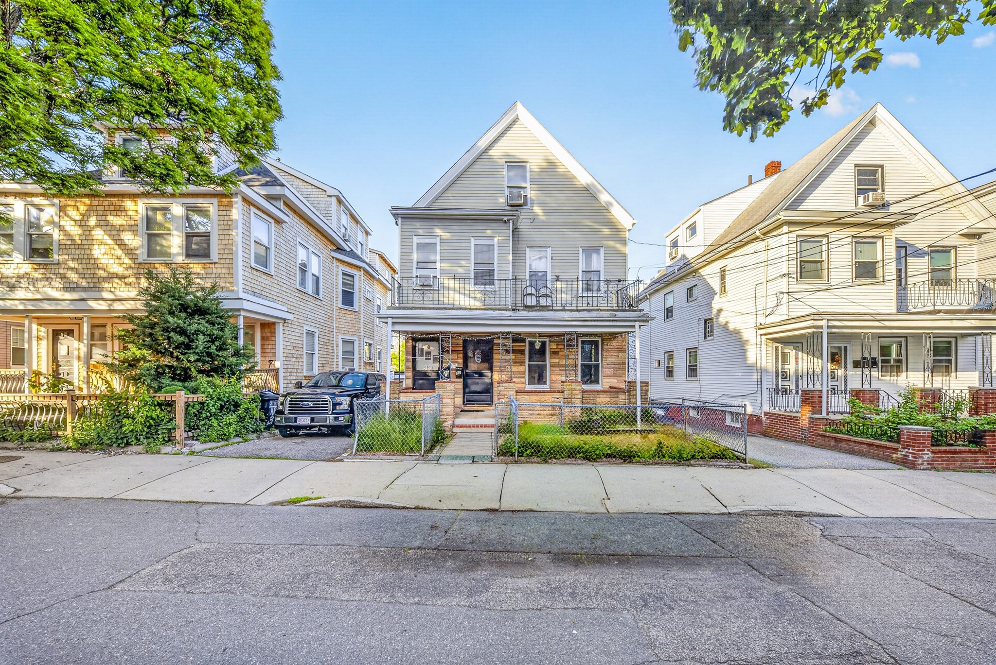 39 Derby St