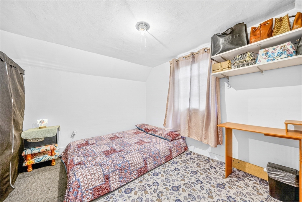 39 Derby St