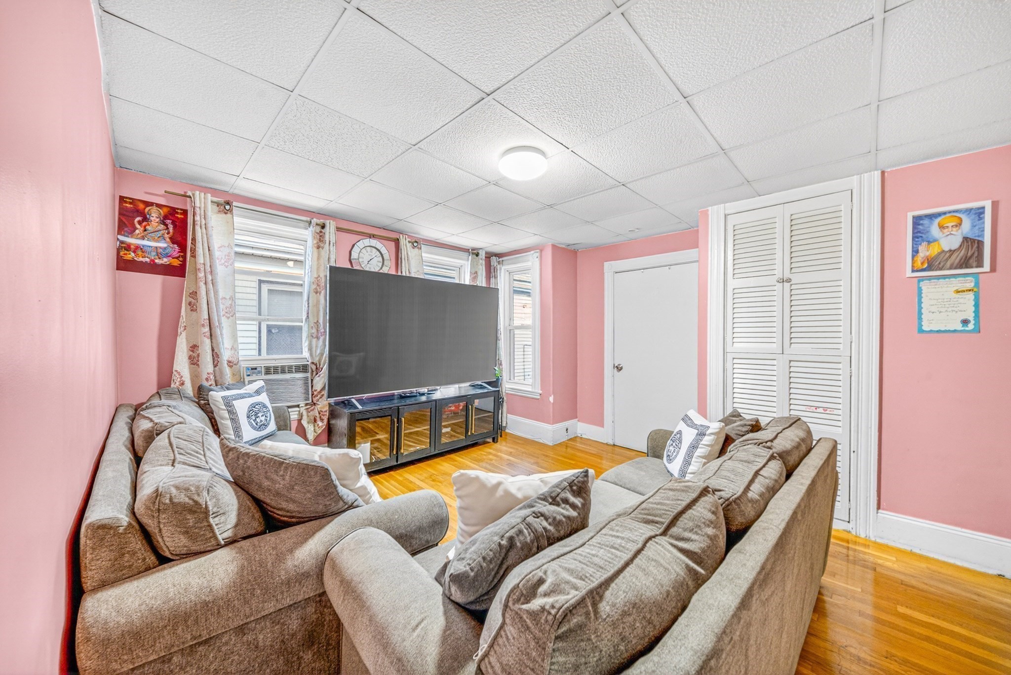 39 Derby St