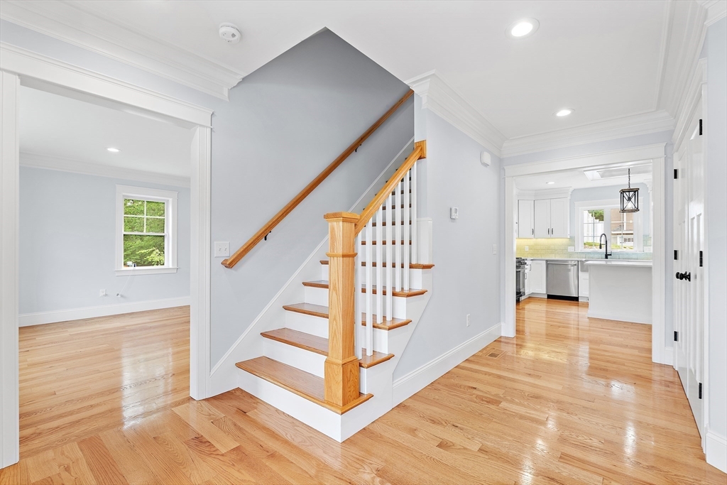 17 Grand St