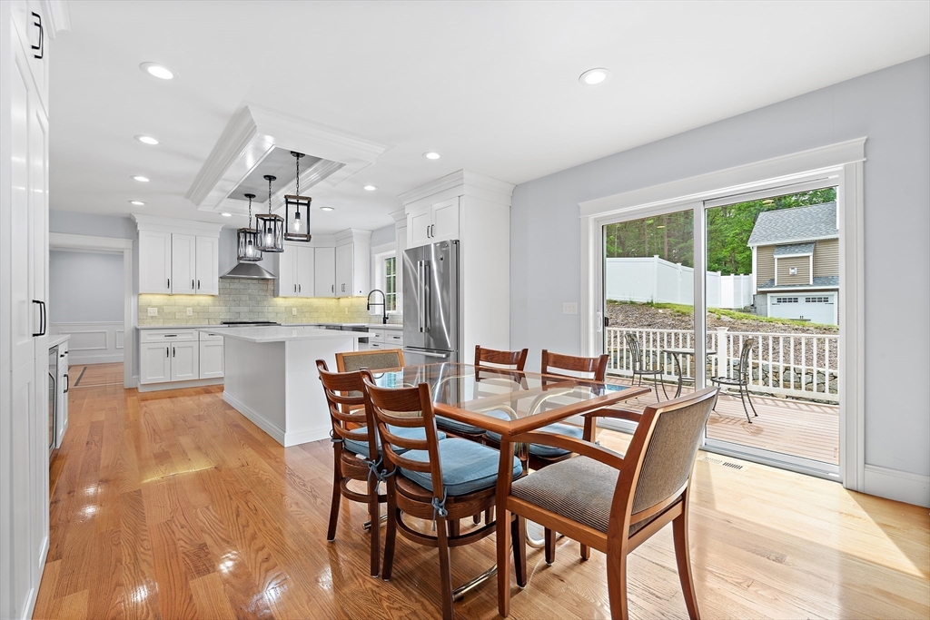 17 Grand St