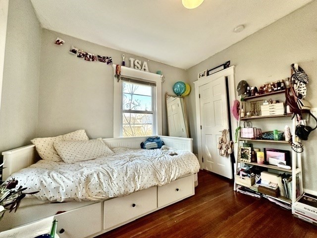 126 Westland Ave # 1