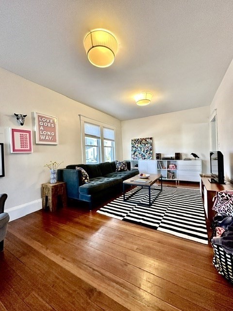 126 Westland Ave # 1