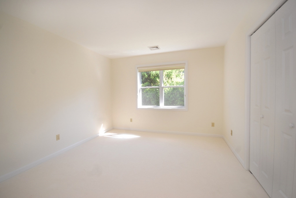150 North Rd # 10