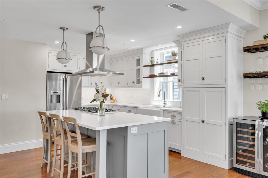 284 Bunker Hill St. # 4