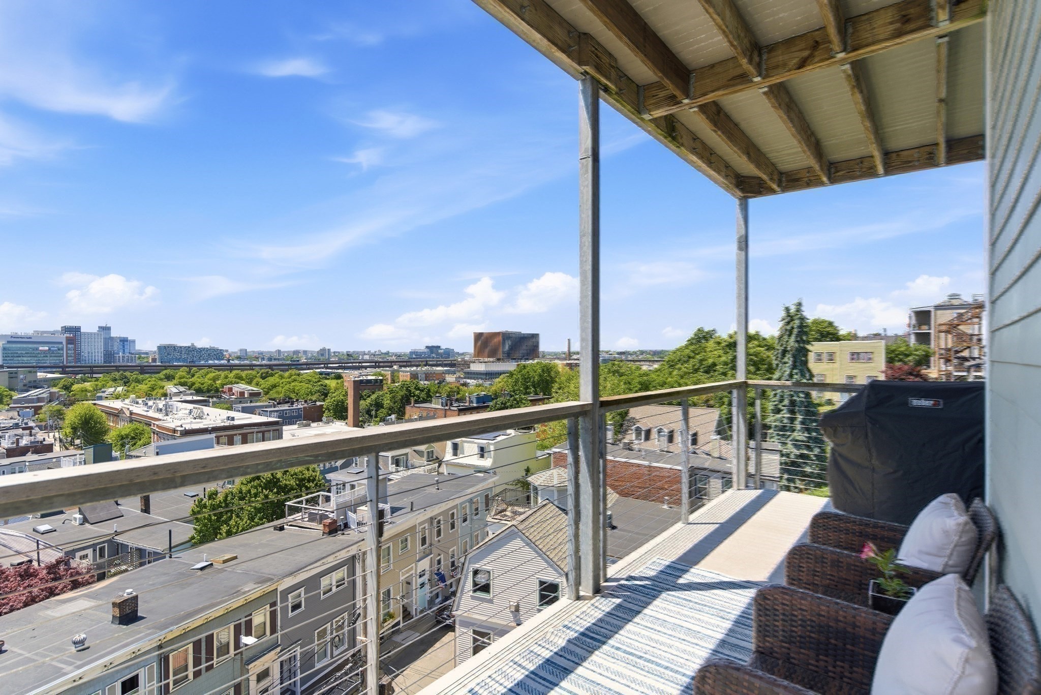 284 Bunker Hill St. # 4