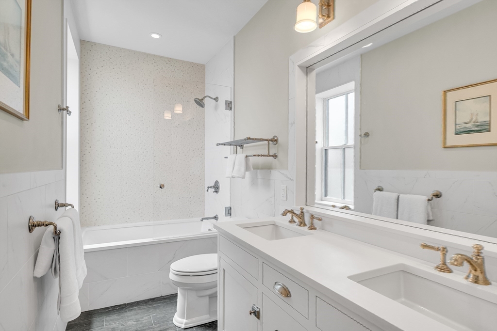 284 Bunker Hill St. # 4