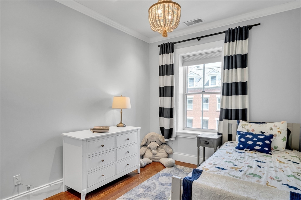284 Bunker Hill St. # 4