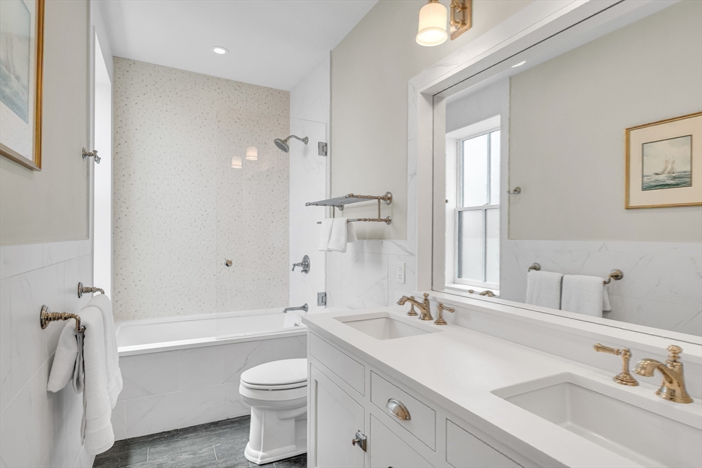 284 Bunker Hill St. # 4