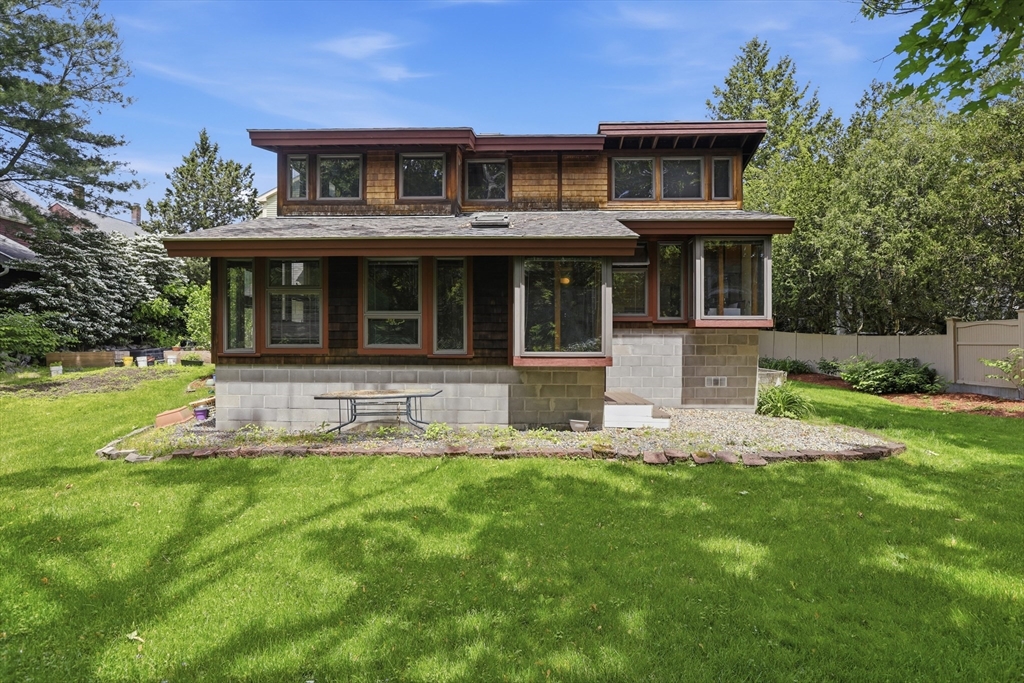 6 Forest St. # R
